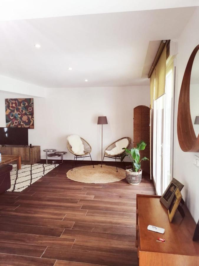 Jas Dou Felibrige Bed & Breakfast Puget-Ville Exterior foto