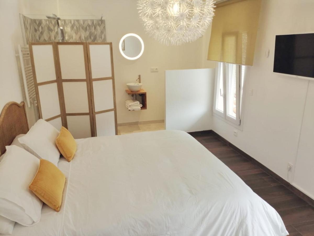 Jas Dou Felibrige Bed & Breakfast Puget-Ville Exterior foto