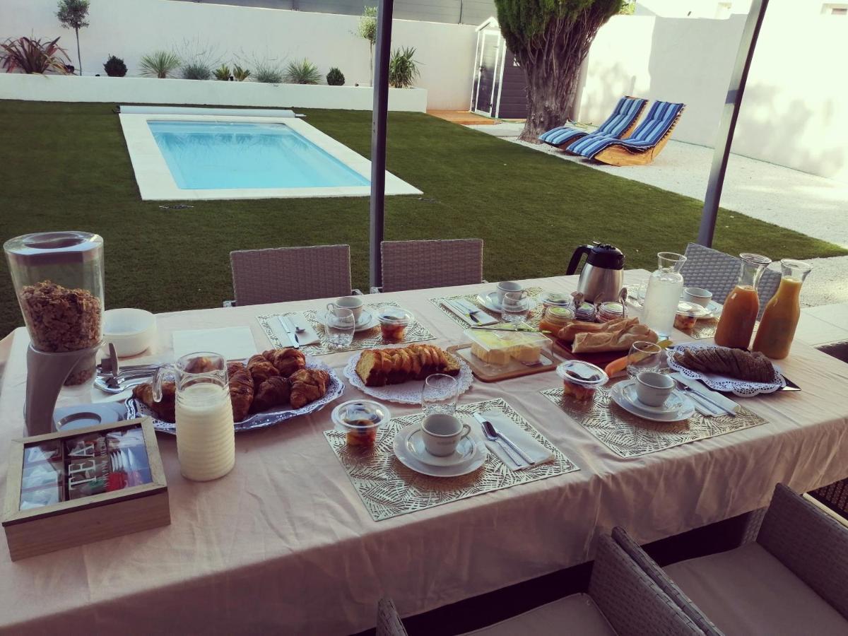 Jas Dou Felibrige Bed & Breakfast Puget-Ville Exterior foto